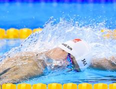 Doinb重返赛场，持续失利首场状态出色，尤文图斯观众沸腾！引发球迷热议