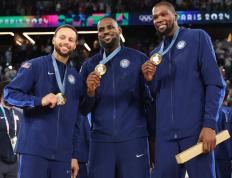 震撼！詹姆斯在乒乓球赛场终止连败！